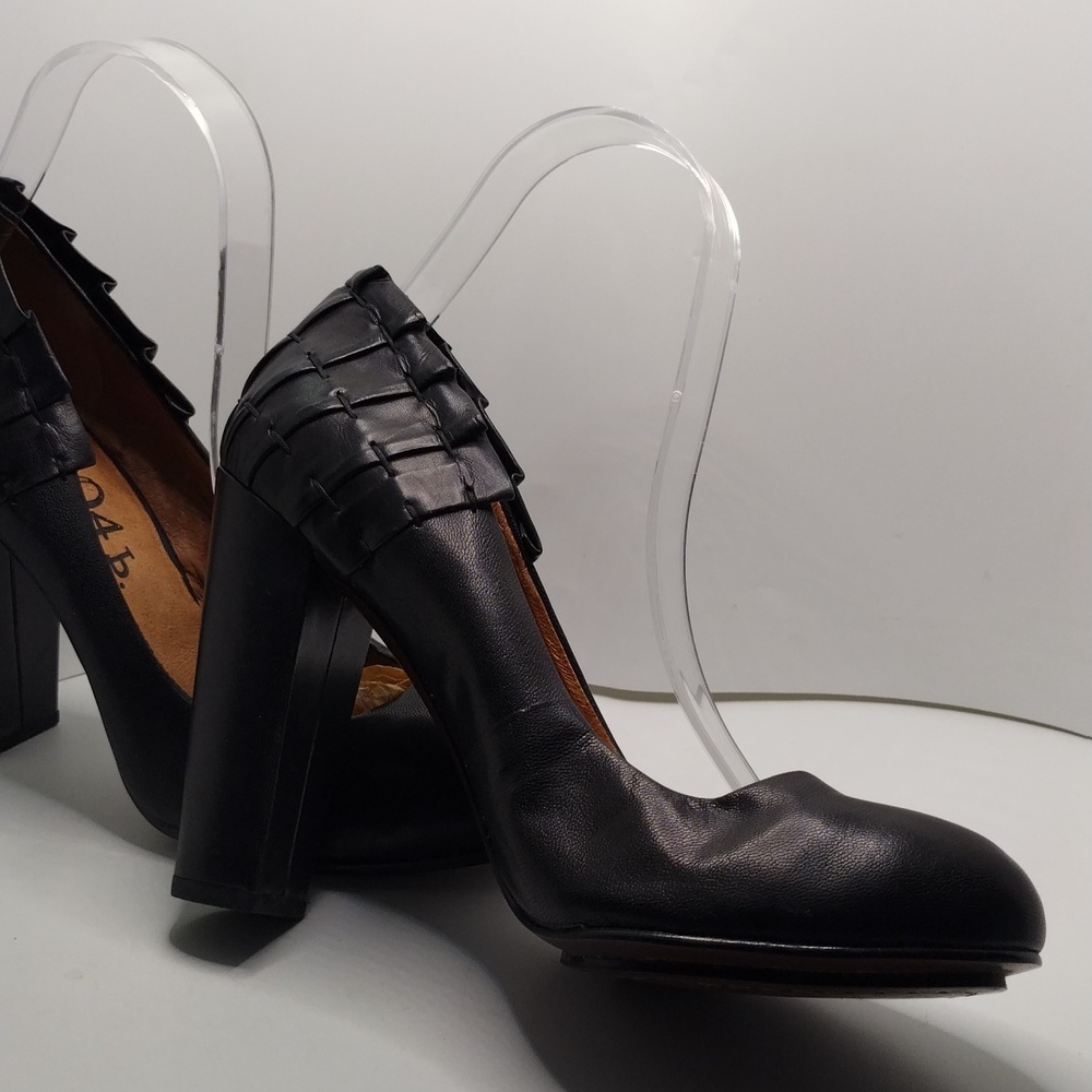 NO 704 b HEELS